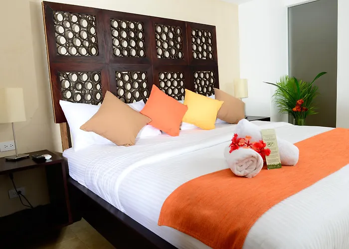 Playa Front Resort 3*