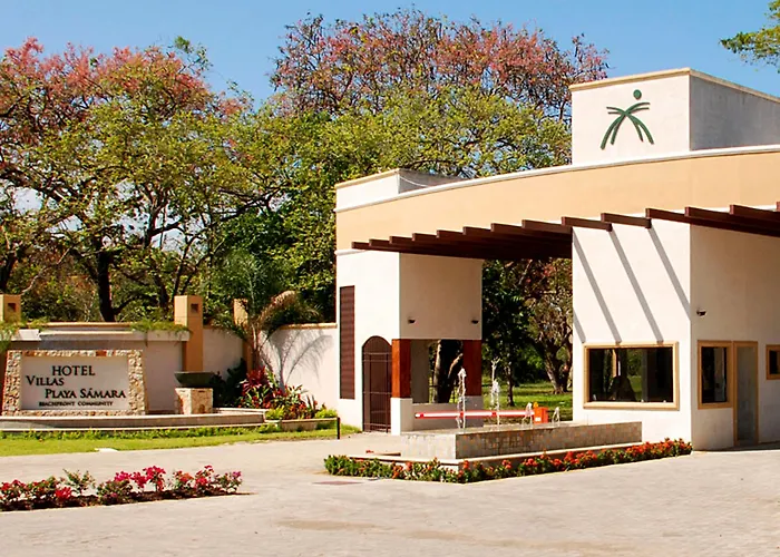 Playa Front Resort