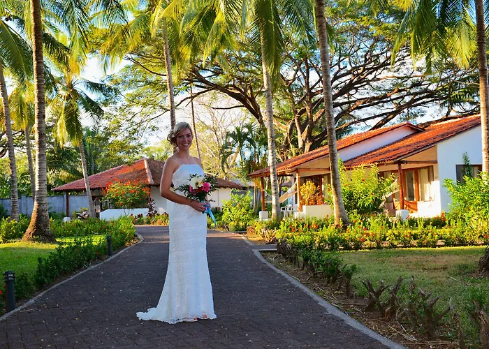 Playa Front Resort Samara