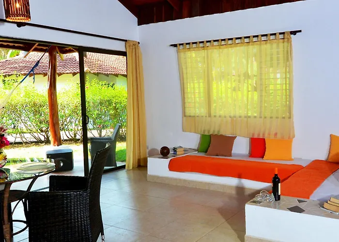 Resort Playa Front Sámara